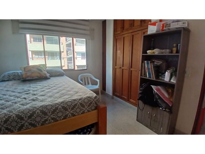 Apartamento de 4 alcobas en venta en Laureles, Medellín, 97 m² · foto 11 de 20
