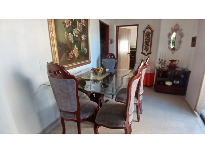 Apartamento de 4 alcobas en venta en Laureles, Medellín, 97 m² · foto 13 de 20