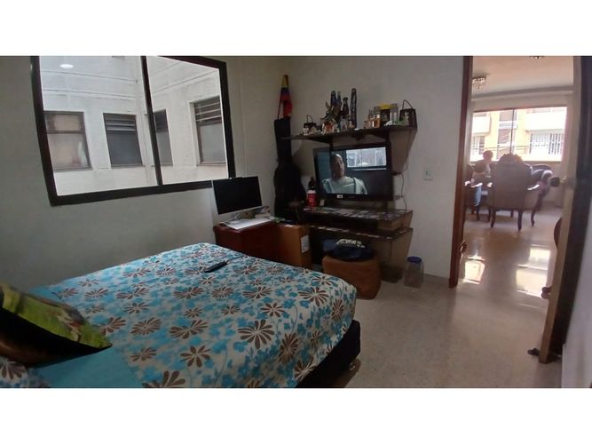 Apartamento de 4 alcobas en venta en Laureles, Medellín, 97 m² · foto 15 de 20
