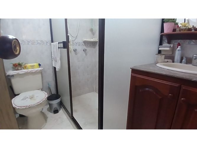 Apartamento de 4 alcobas en venta en Laureles, Medellín, 97 m² · foto 17 de 20