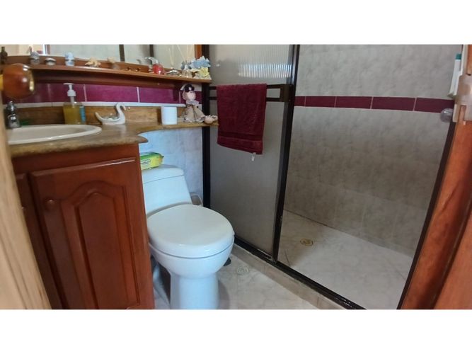 Apartamento de 4 alcobas en venta en Laureles, Medellín, 97 m² · foto 19 de 20