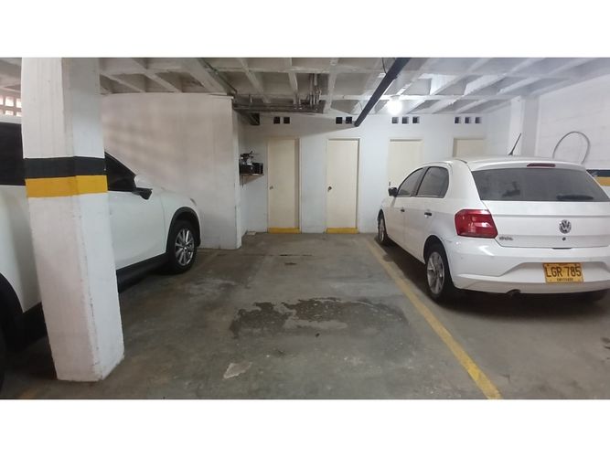 Apartamento de 4 alcobas en venta en Laureles, Medellín, 97 m² · foto 20 de 20