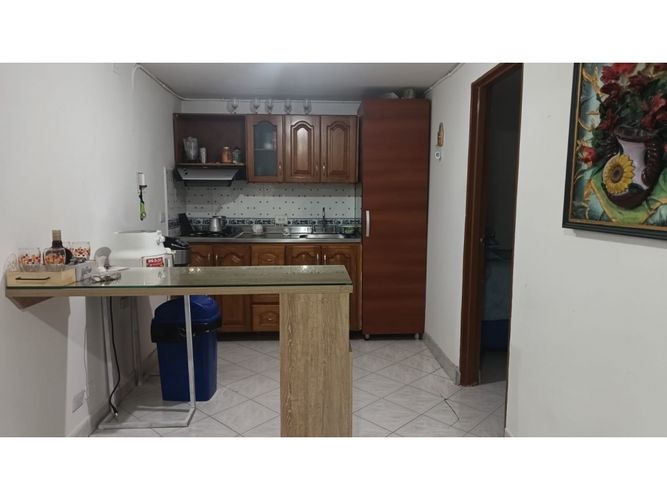 Apartamento en venta en Florencia, Medellín · foto 4 de 14