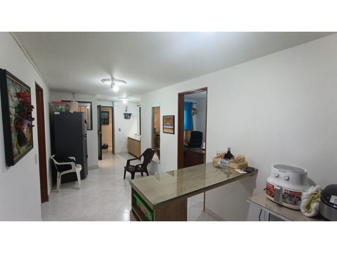 Apartamento en venta en Florencia, Medellín · foto 5 de 14
