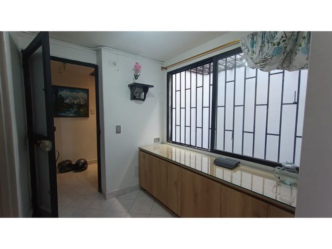 Apartamento en venta en Florencia, Medellín · foto 11 de 14
