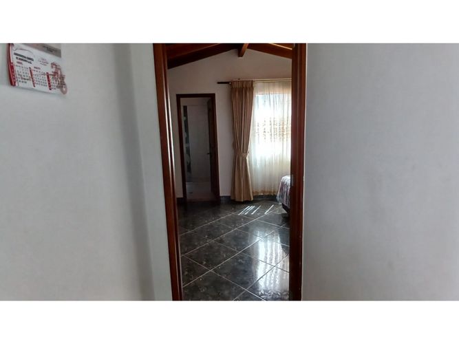 Casa en venta en Fatima, Itagüí · foto 5 de 24