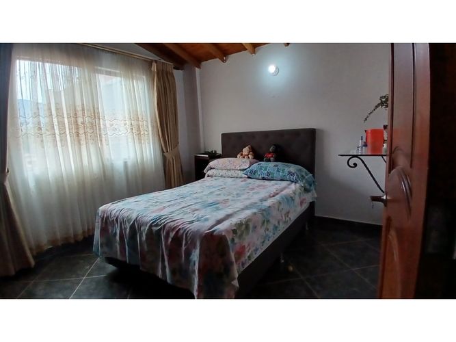 Casa en venta en Fatima, Itagüí · foto 9 de 24