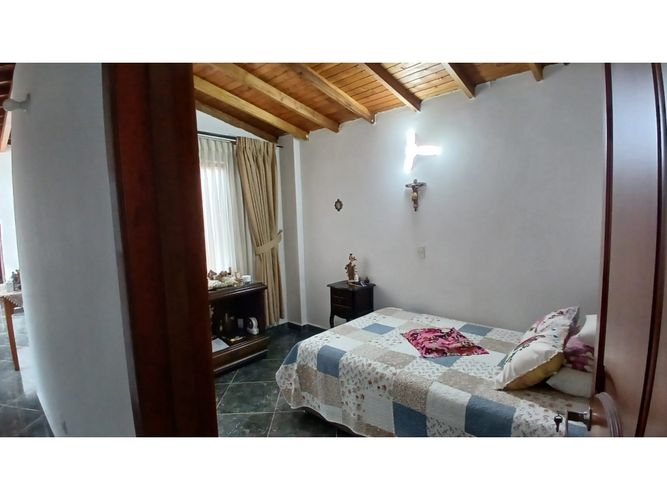 Casa en venta en Fatima, Itagüí · foto 14 de 24