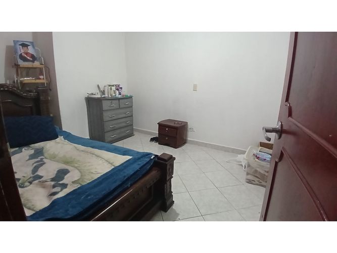 Casa en venta en San Pio X, Itagüí · foto 9 de 23