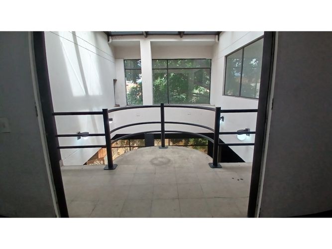 Local en venta en Centro, Itagüí, 680 m² · foto 9 de 24