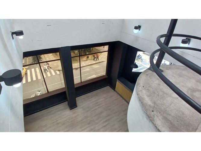 Local en venta en Centro, Itagüí, 680 m² · foto 11 de 24