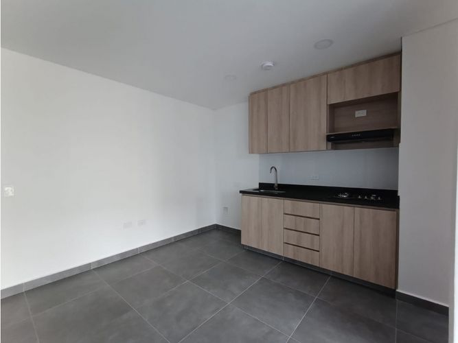 Apartaestudio en venta en Vegas De La Doctora, Sabaneta, 48 m² · foto 2 de 19