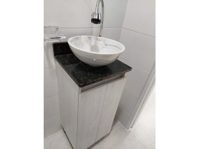 Oficina en venta en La Candelaria, Medellín, 48 m² · foto 10 de 13