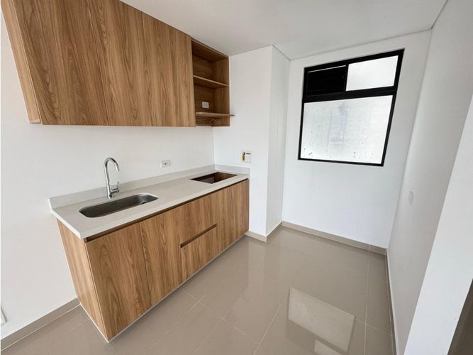 Apartamento de 3 alcobas en venta en Entre Amigos, Sabaneta, 125 m² · foto 4 de 18
