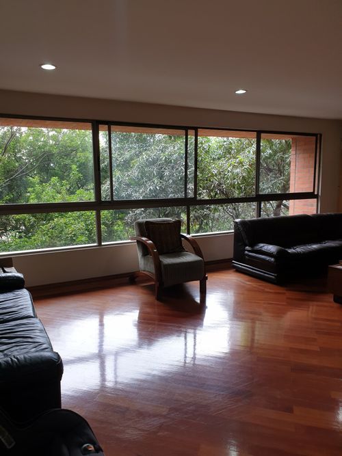 Apartamento de 4 alcobas en venta en Alejandría, Medellín, 199 m² · foto 2 de 20