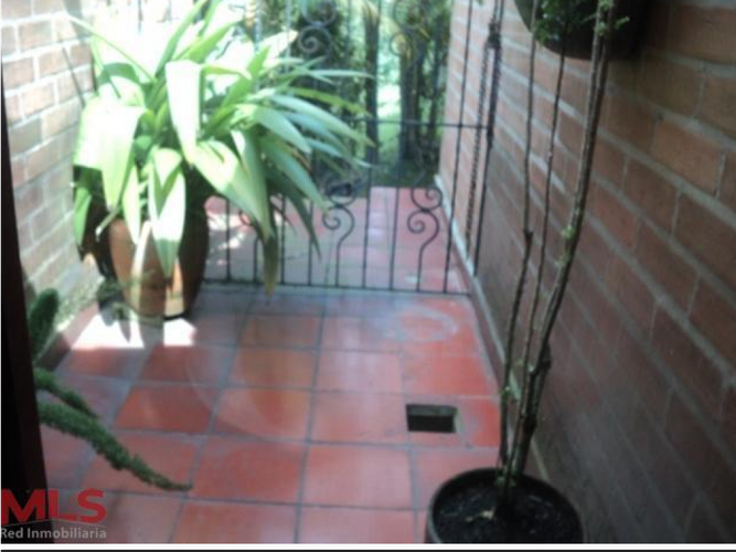 Casa de 4 alcobas en venta en Asturias, La Estrella, 400 m² · foto 17 de 17