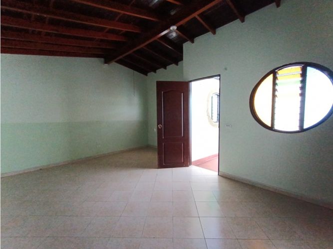 Casa de 3 alcobas en venta en Santa Maria No. 3, Itagüí, 178 m² · foto 9 de 17