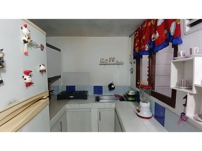 Casa de 6 alcobas en venta en Cabecera San Antonio De Prado, Medellín, 120 m² · foto 3 de 24