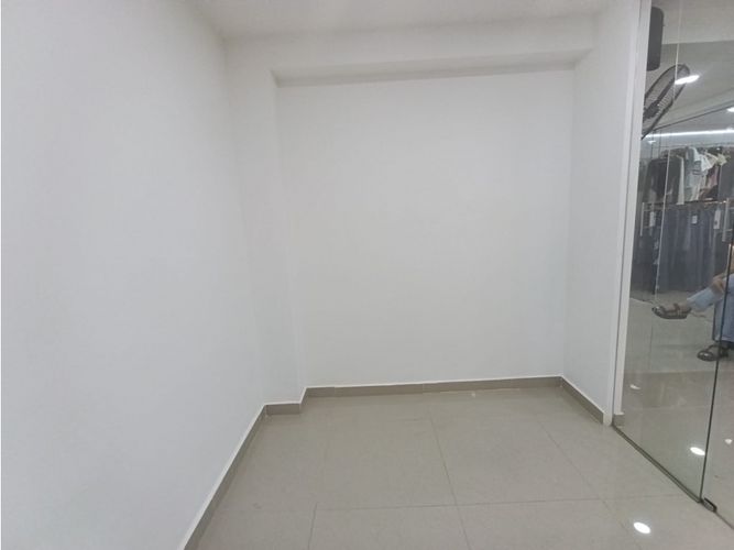 Local en venta en Viviendas Del Sur, Itagüí, 103 m² · foto 10 de 24