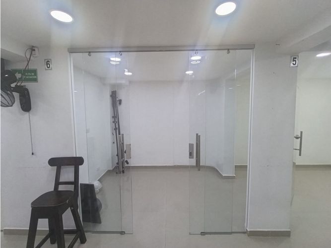 Local en venta en Viviendas Del Sur, Itagüí, 103 m² · foto 23 de 24