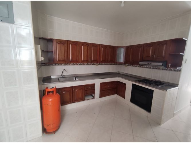 Casa de 5 alcobas en venta en Satexco, Itagüí, 115 m² · foto 3 de 24