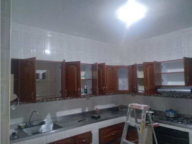 Casa de 5 alcobas en venta en Satexco, Itagüí, 115 m² · foto 5 de 24