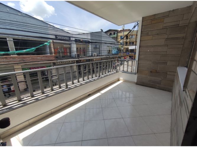 Casa de 5 alcobas en venta en Satexco, Itagüí, 115 m² · foto 6 de 24