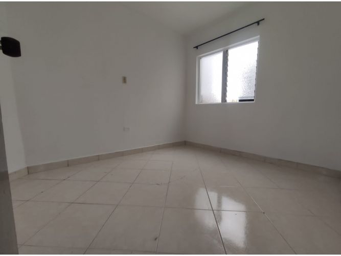 Casa de 5 alcobas en venta en Satexco, Itagüí, 115 m² · foto 12 de 24