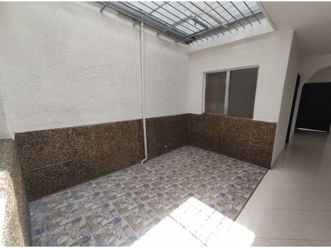 Casa de 5 alcobas en venta en Satexco, Itagüí, 115 m² · foto 13 de 24