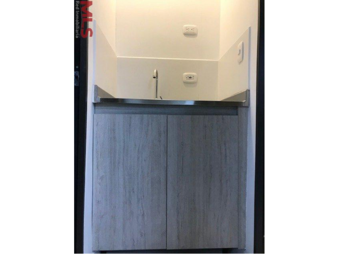 Oficina en venta en Guayabal, Medellín, 73 m² · foto 9 de 13