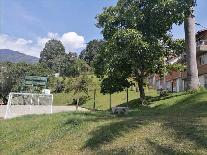 Casa de 3 alcobas en venta en San Antonio De Prado, Medellín, 73 m² · foto 19 de 20