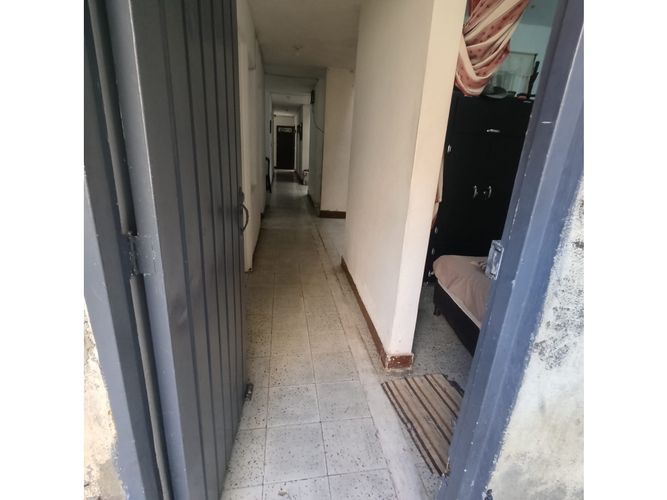 Casa de 12 alcobas en venta en San Gabriel, Itagüí, 256 m² · foto 11 de 24