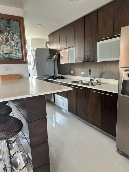 Apartamento de 2 alcobas en venta en La Linde, Medellín, 94 m² · foto 10 de 24