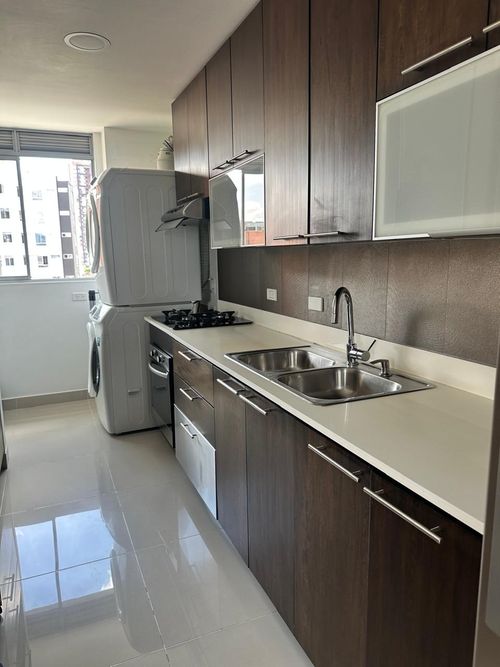 Apartamento de 2 alcobas en venta en La Linde, Medellín, 94 m² · foto 11 de 24