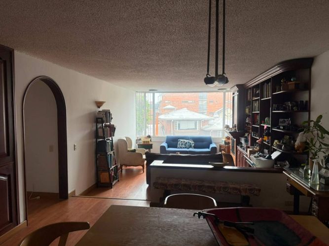 Apartamento de 2 alcobas en venta en Santa Paula, Bogotá, 91 m² · foto 3 de 17
