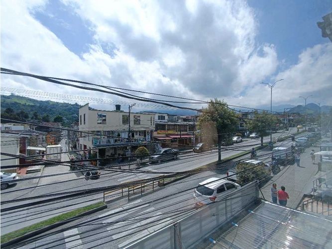 Local en arriendo en La Enea, Manizales, 105 m² · foto 12 de 12