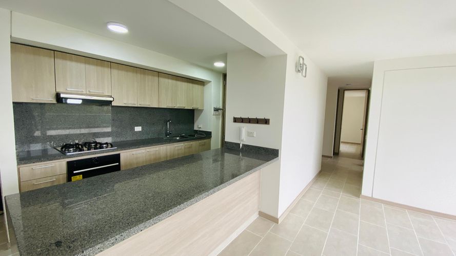 Apartamento de 3 alcobas en venta en Bochalema, Cali, 94 m² · foto 5 de 13