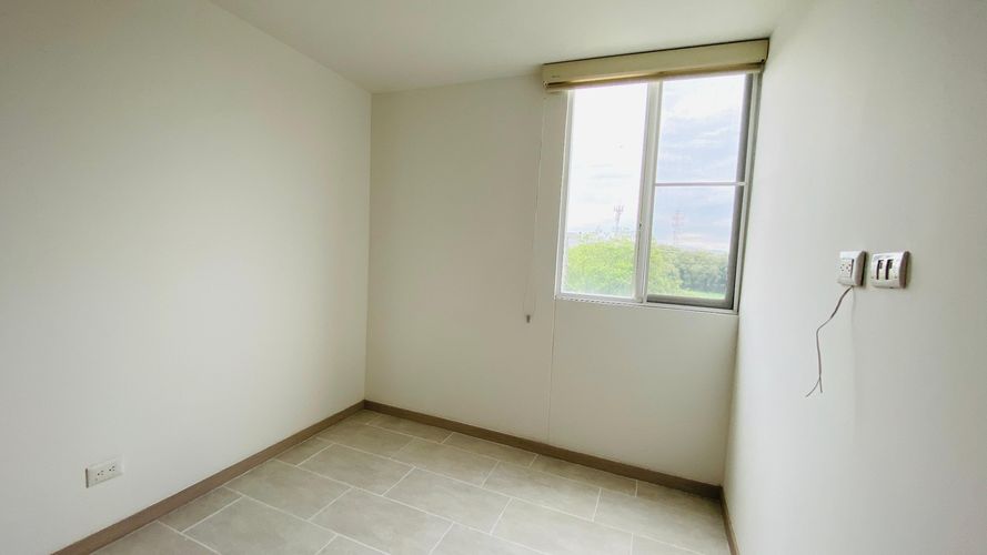 Apartamento de 3 alcobas en venta en Bochalema, Cali, 94 m² · foto 11 de 13