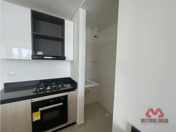Apartamento de 3 alcobas en arriendo en Manga, Cartagena, 110 m² · foto 5 de 19