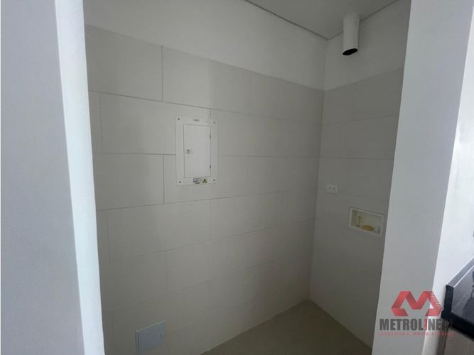 Apartamento de 3 alcobas en arriendo en Manga, Cartagena, 110 m² · foto 19 de 19