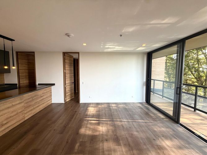 Apartamento de 2 alcobas en venta en Loma Del Chocho, Envigado, 98 m² · foto 2 de 21