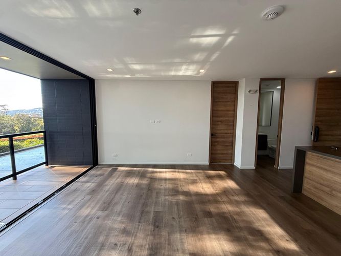Apartamento de 2 alcobas en venta en Loma Del Chocho, Envigado, 98 m² · foto 6 de 21