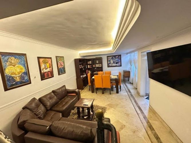 Casa de 4 alcobas en venta en Santa Mónica, Medellín, 187 m² · foto 2 de 14