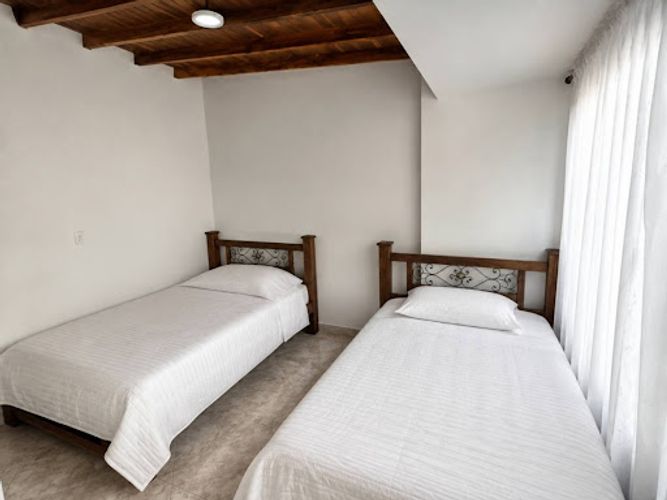 Casa de 4 alcobas en venta en Santa Mónica, Medellín, 187 m² · foto 8 de 14