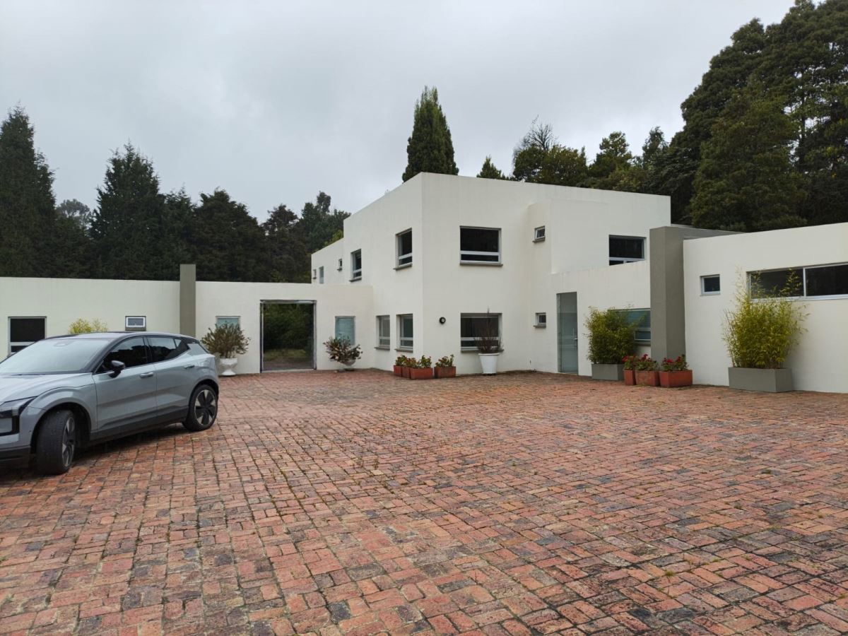 Casa en Arriendo en Yerbabuena, Chía