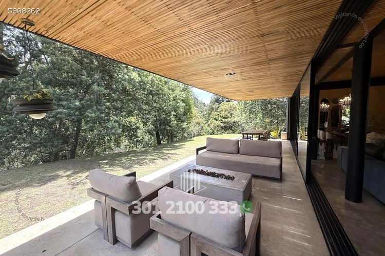 Casa de 3 alcobas en arriendo en Las Palmas, Envigado, 390 m² · foto 9 de 24