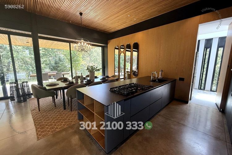 Casa de 3 alcobas en arriendo en Las Palmas, Envigado, 390 m² · foto 13 de 24