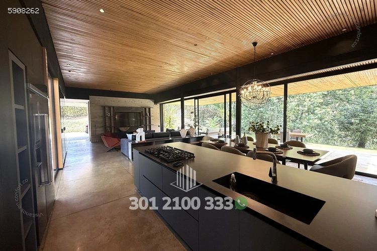 Casa de 3 alcobas en arriendo en Las Palmas, Envigado, 390 m² · foto 14 de 24