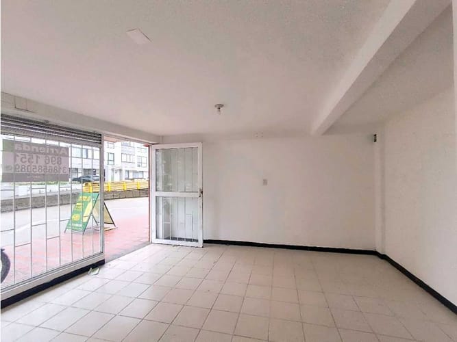Local en arriendo en Guayacanes, Manizales, 32 m² · foto 7 de 9