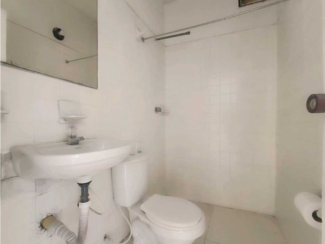 Local en arriendo en Guayacanes, Manizales, 32 m² · foto 4 de 7